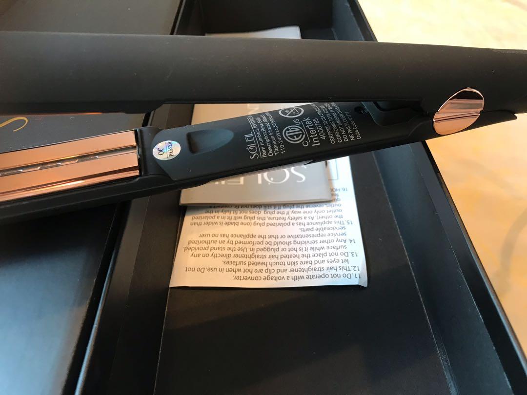Flat Iron vs Curling Iron: Which Soleil Tool Should You Choose?
